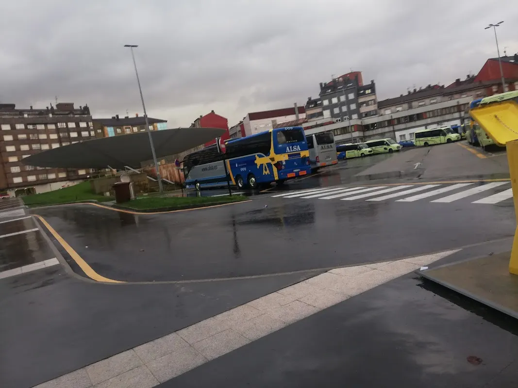 Parking de Autocaravanas en Pola de Siero, Asturias en Pola de Siero (Asturias) — foto 3 de 4