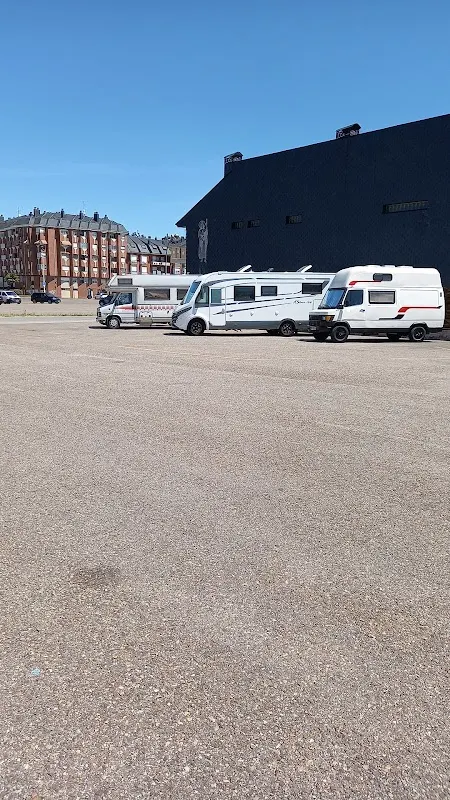 Parking gratuito Área de autocaravanas en Ponferrada, León en Ponferrada (León)