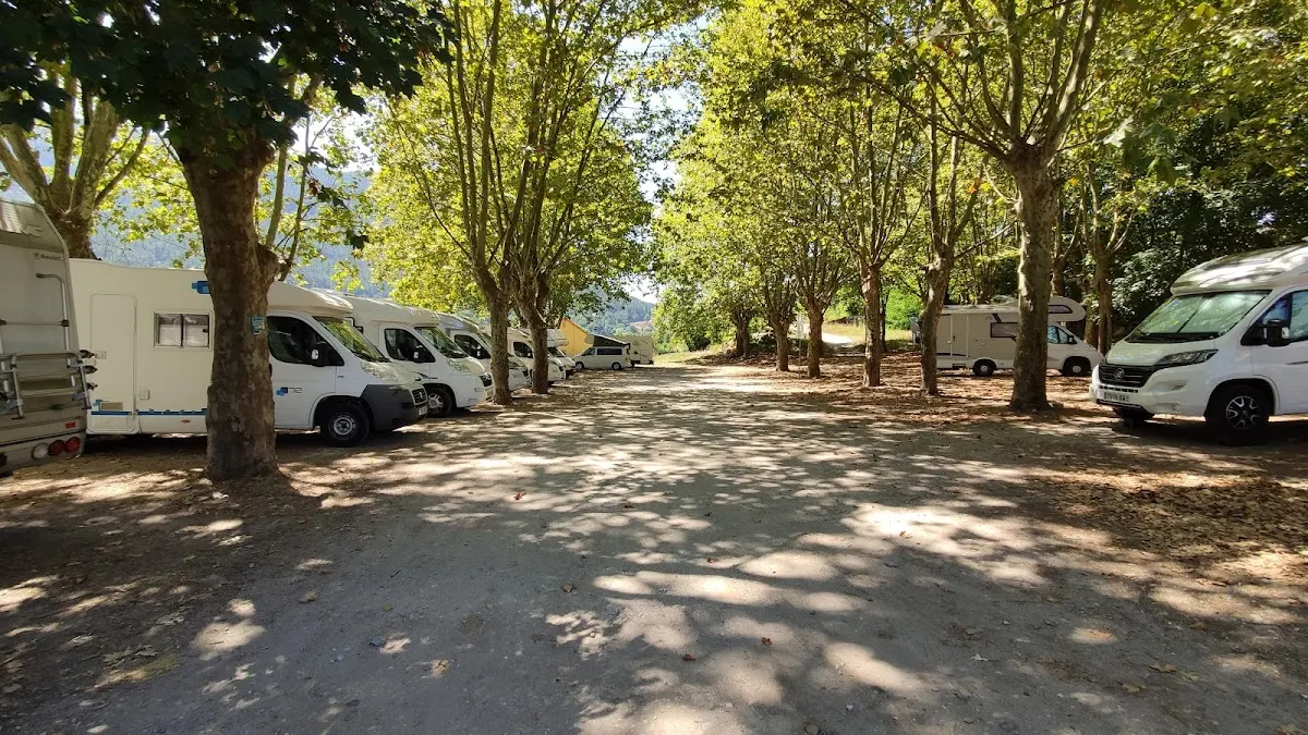 Parking de Autocaravanas de Ribadavia (Ourense) en Ribadavia (Ourense) — foto 3 de 4