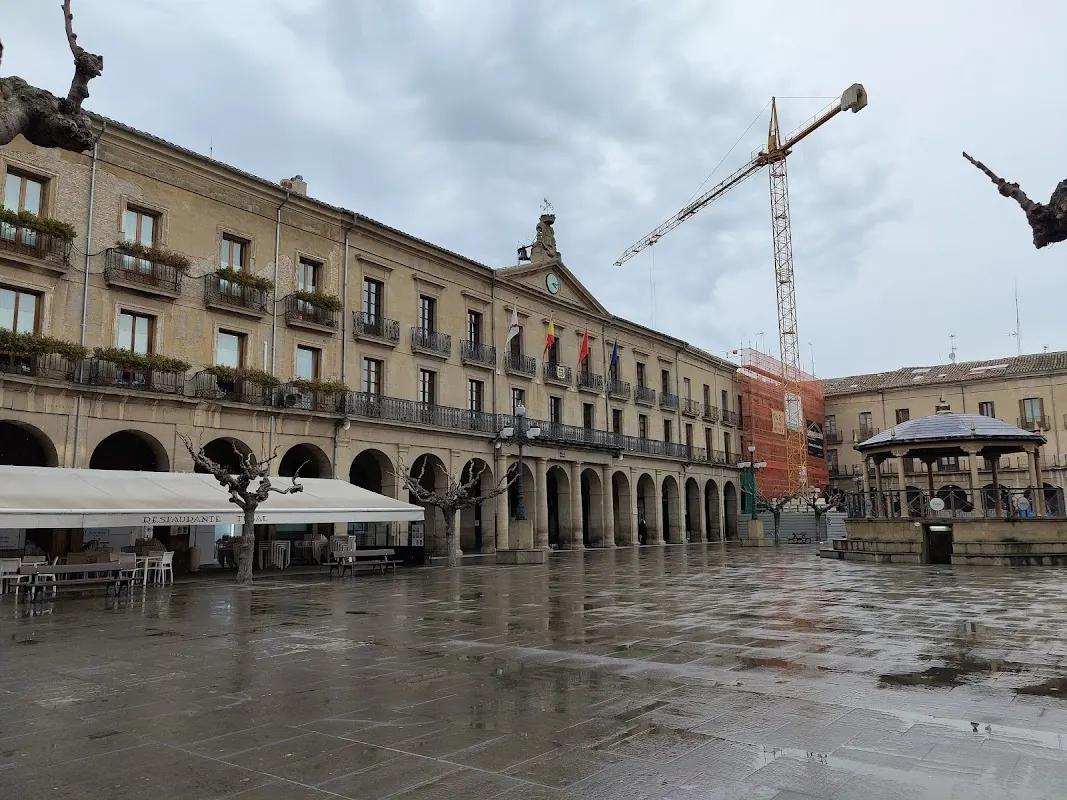 Parking gratuito Área de Autocaravanas de Tafalla (Navarra) en Tafalla (Navarra)