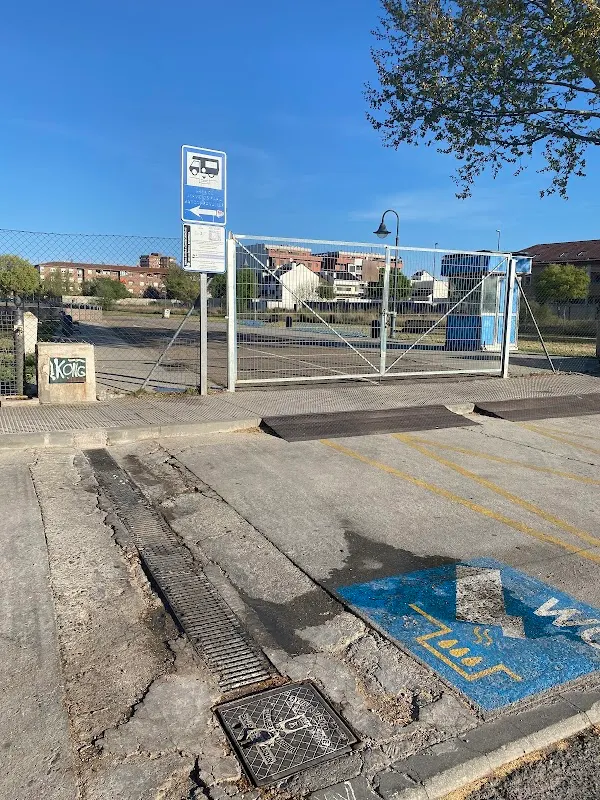 Parking gratuito Área de autocaravanas gratis en Talavera de la Reina en Talavera de la Reina (Toledo) — foto 4 de 4