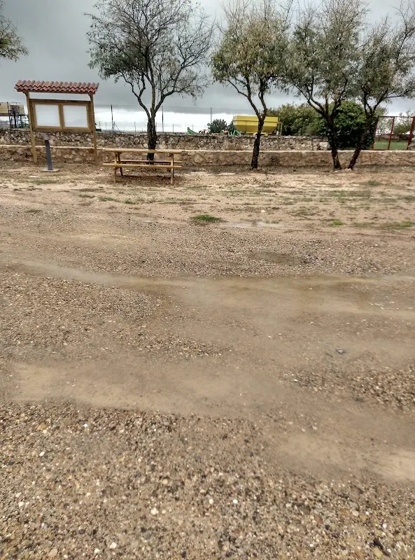 Parking de Tiedra: pernocta gratis entre lavandas (Valladolid) en Tiedra (Valladolid) — foto 4 de 4