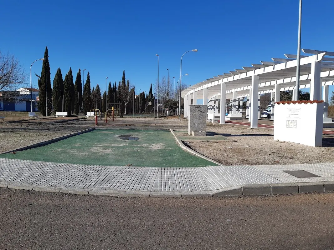 Parking gratuito de autocaravanas en Villanueva de la Serena en Villanueva de la Serena (Badajoz) — foto 3 de 4