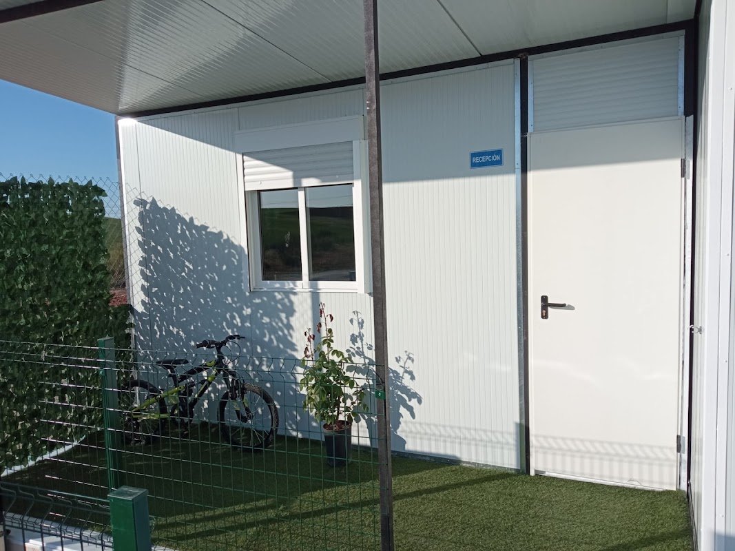 Parking Autocaravanas AreaPark Salamanca (Doñinos) en Doñinos de Salamanca (Salamanca)