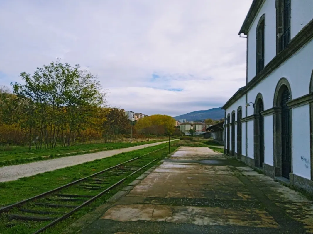 Parking de Autocaravanas en Béjar, junto a la vía verde en Béjar (Salamanca) — foto 3 de 4