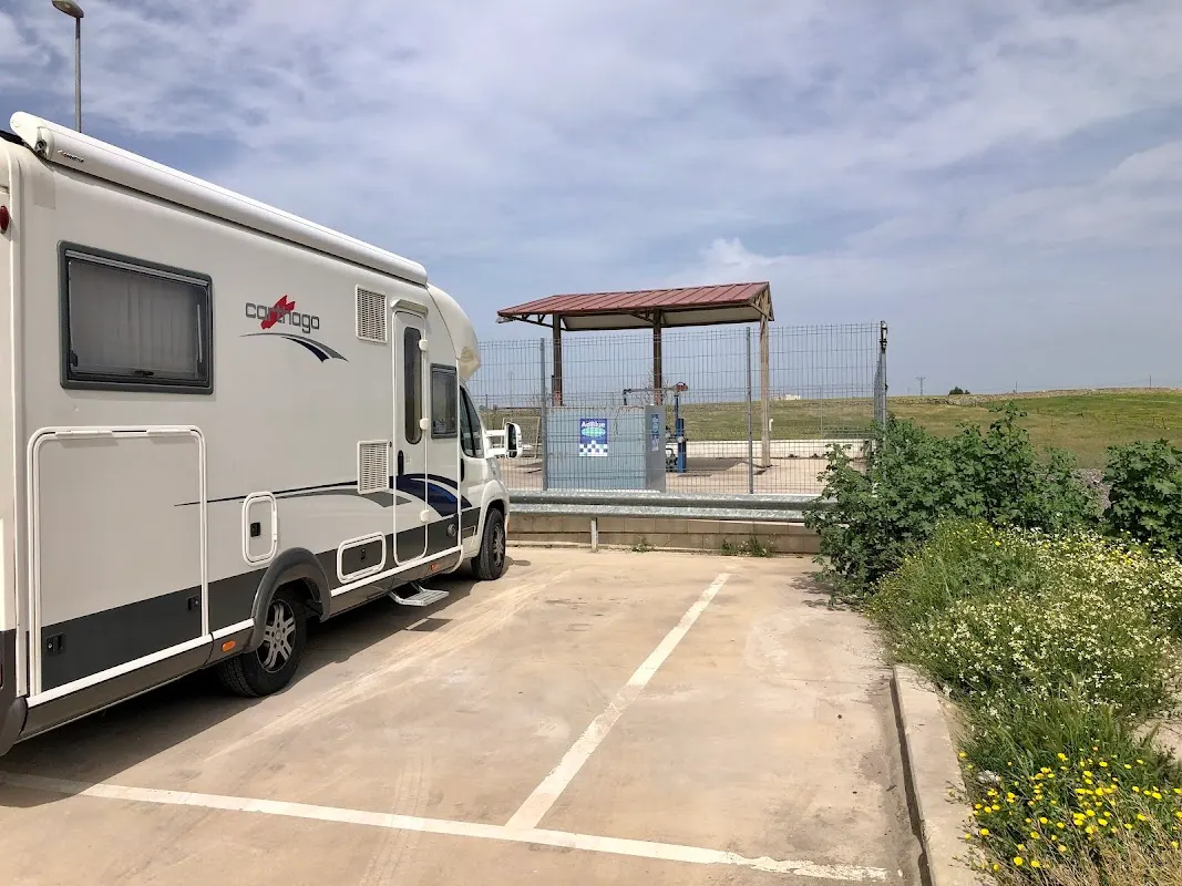 Parking Autocaravanas gratis Camper Park (Casar de Cáceres) en Casar de Cáceres (Cáceres) — foto 2 de 4