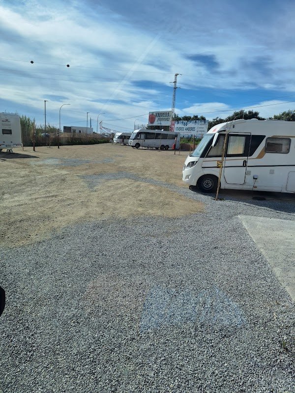Parking Camper Torrox: parking de autocaravanas y caravanas en Torrox (Málaga)
