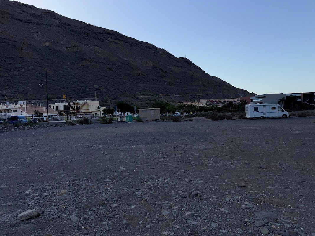 Parking de autocaravanas en Puerto de Mogán en Mogán (Las Palmas)