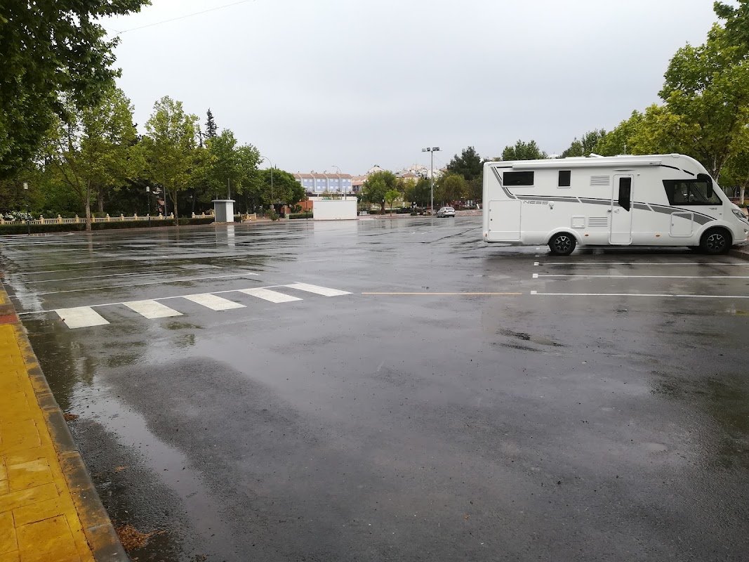 Parking gratuito Estacionamiento Recinto Ferial en Cehegín (Murcia)