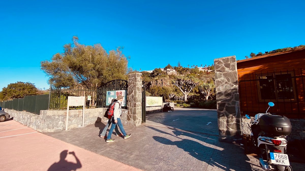 Parking gratuito Jardín Botánico Viera y Clavijo en Santa Brígida (Las Palmas)