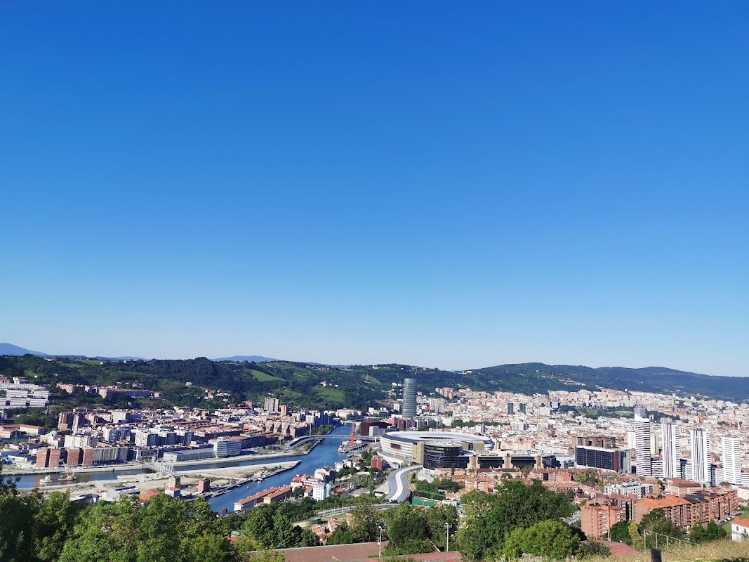 Parking Kobeta gratis en Bilbao junto a San Mamés en Bilbao (Bizkaia)