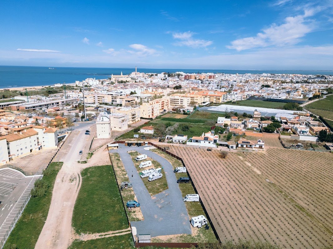Parking de autocaravanas La Laguna (Chipiona, Cádiz) en Chipiona (Cádiz)