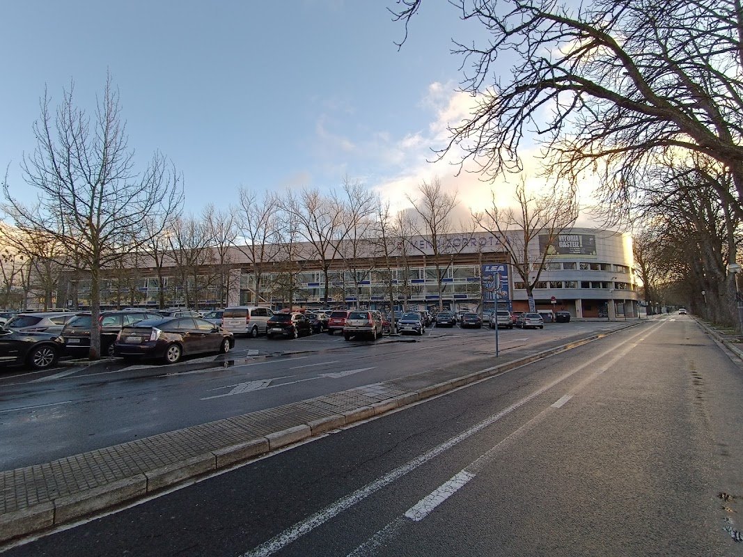 Parking gratuito Mendizabala en Vitoria-Gasteiz en Vitoria-Gasteiz (Álava)