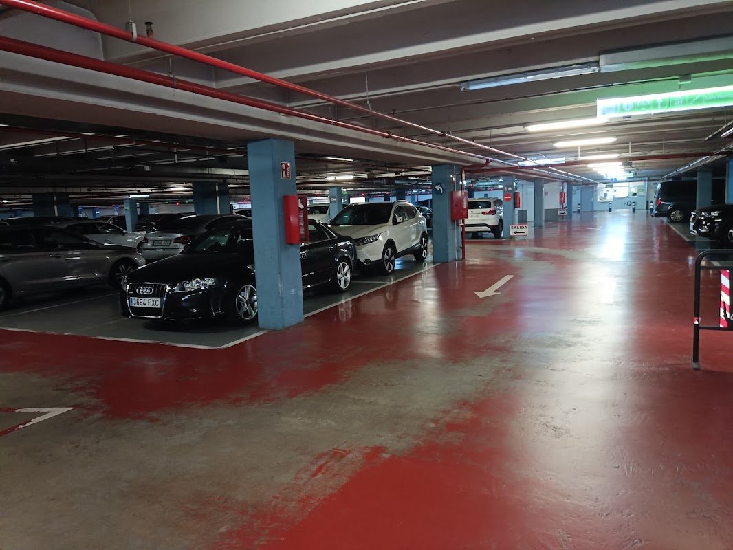 Parking APK2 Catedral, Vitoria-Gasteiz en Vitoria-Gasteiz (Álava) — foto 3 de 4