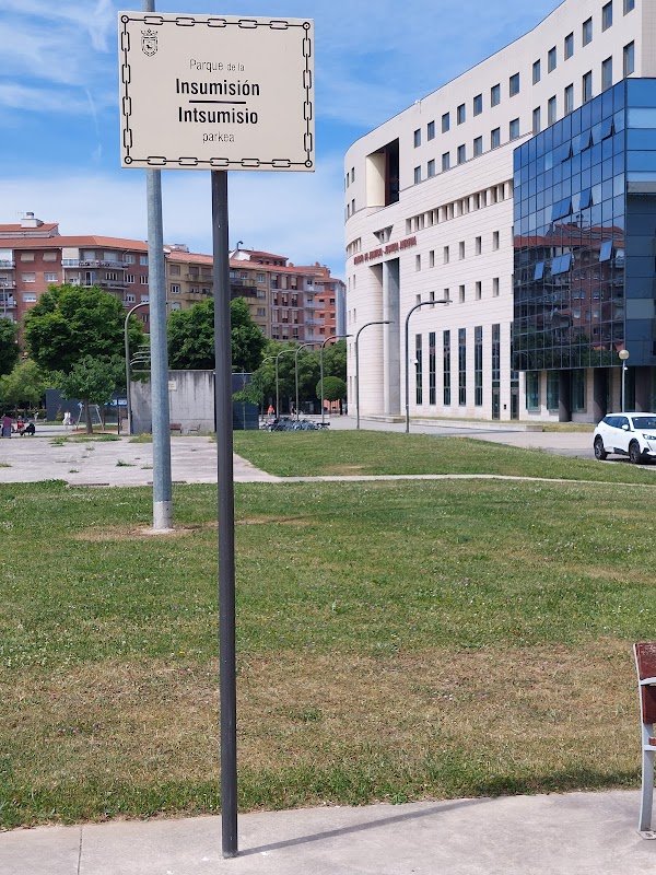Parking Audiencia Pamplona/Iruña 24h, junto a la estación en Pamplona/Iruña (Navarra)