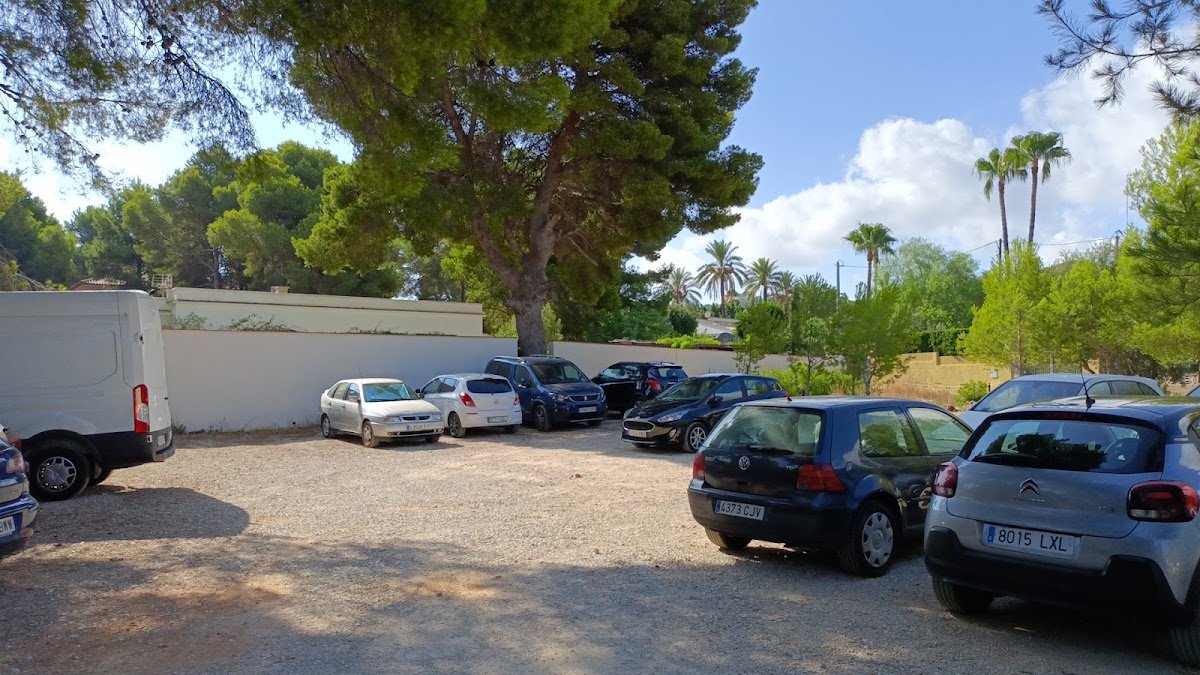 Parking Camí Ample en Dénia (Alicante)