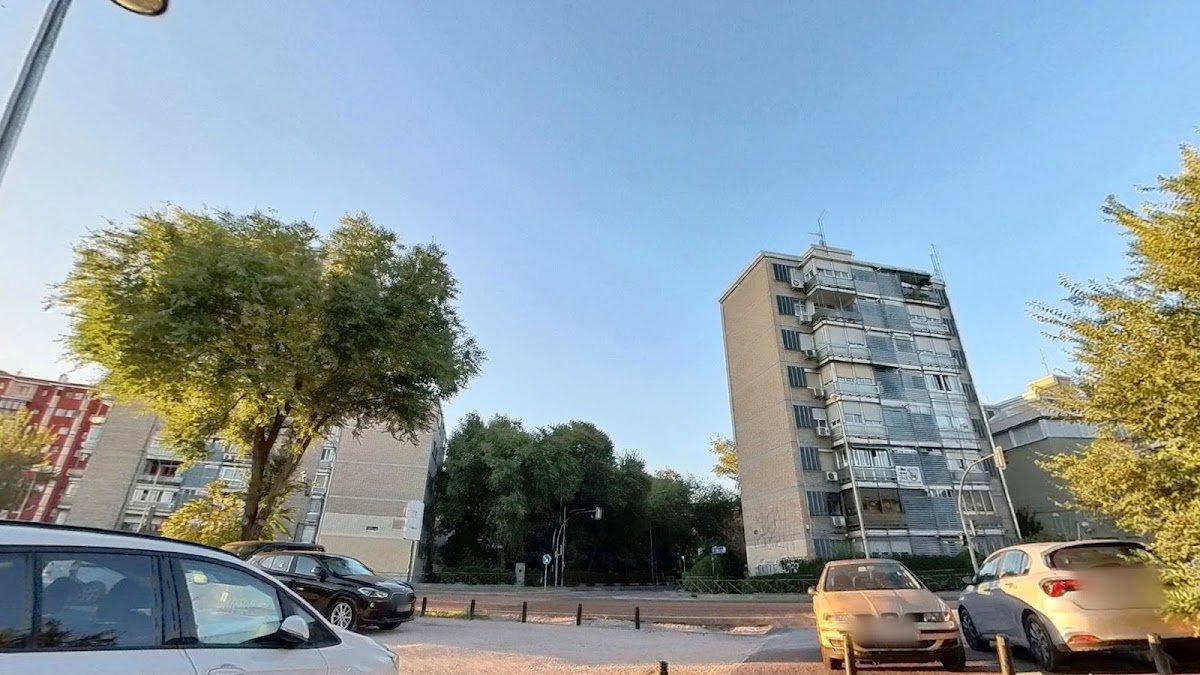 Parking gratis 24 h en Campamento, distrito de Latina (Madrid) en Madrid