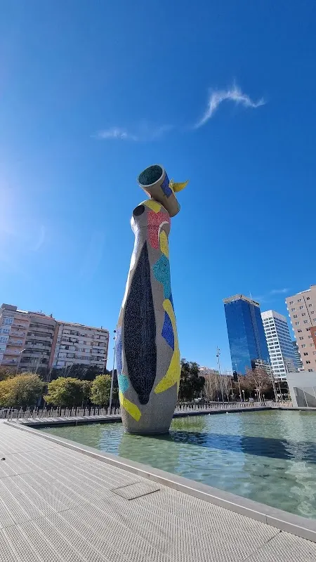 Parking de L'Escorxador, aparcamiento junto al centro de Lleida en Lleida