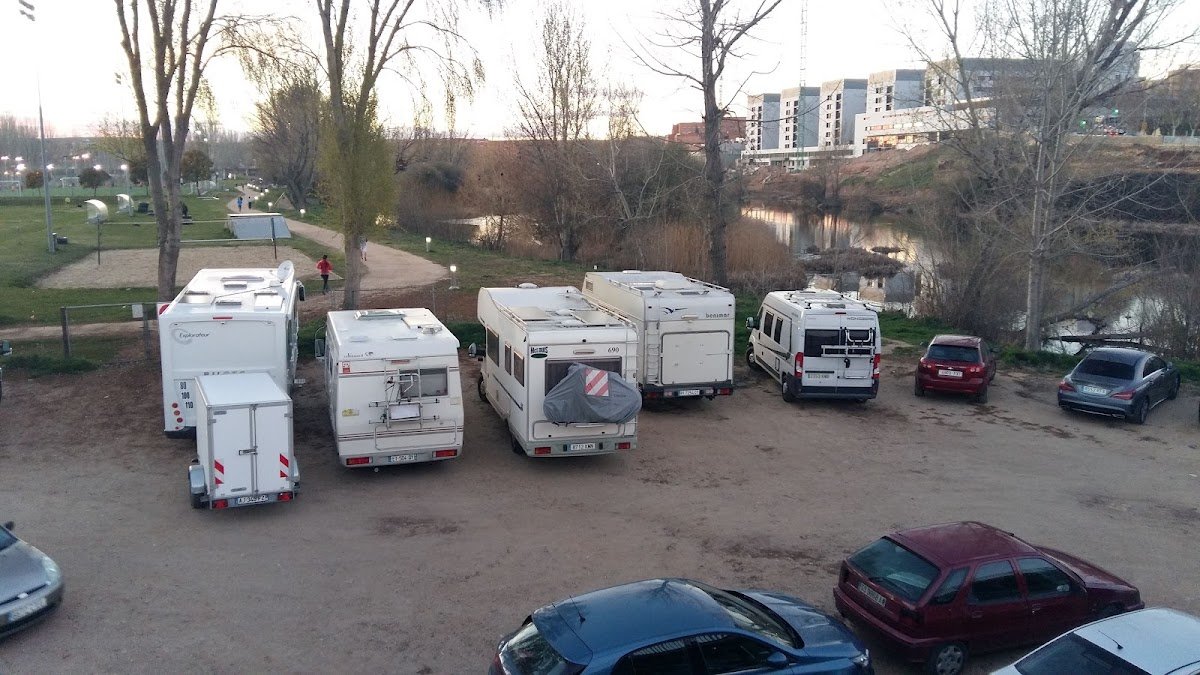 Parking gratuito Salas Bajas en Salamanca en Salamanca