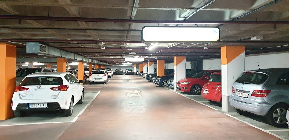 Parking El Arenal en Gijón: 24 h junto a la playa (Telpark) en Gijón (Asturias)