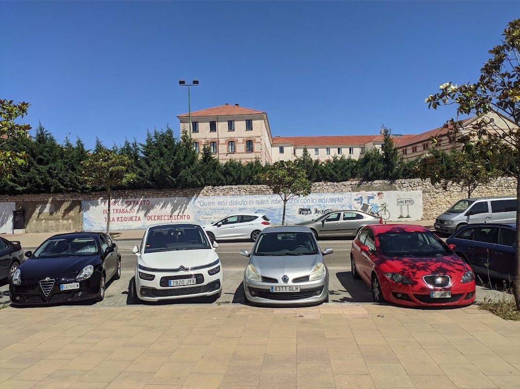 Parking gratuito disuasorio Antigua Estación (Burgos) en Burgos
