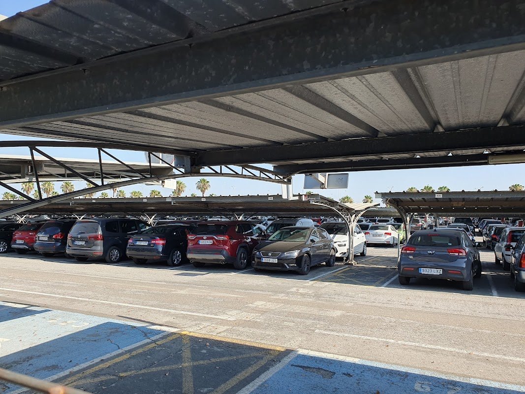 Parking Larga Estancia junto al aeropuerto de Sevilla en Sevilla