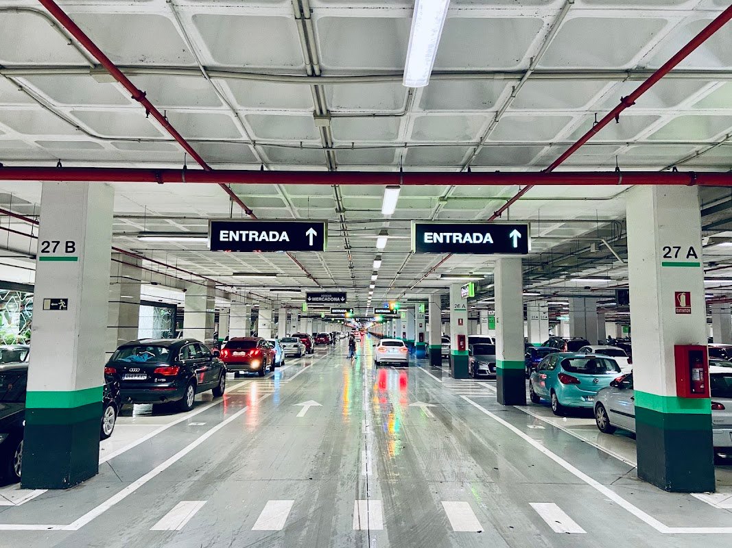 Parking Nevada Shopping (Armilla): horario y gratis para clientes en Armilla (Granada)