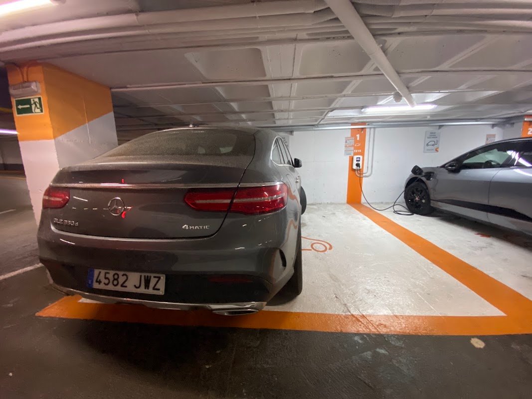 Parking Pablo Rada en Huelva (24 h, junto a Damas) en Huelva — foto 2 de 3