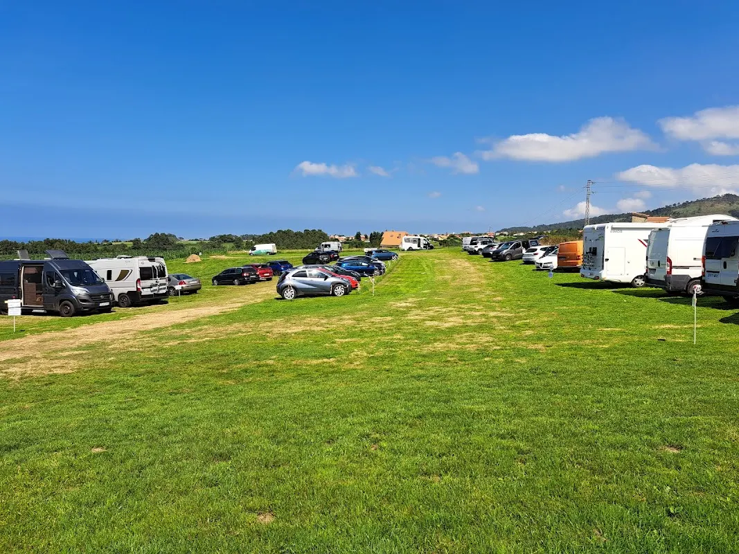 Parking Playa del Silencio (Cudillero) en Cudillero (Asturias) — foto 4 de 4