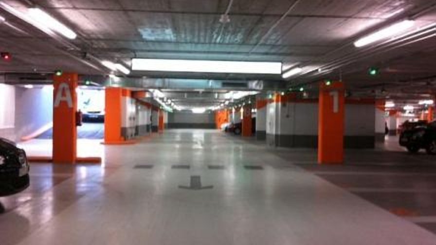 Parking Plaza Cataluña (Telpark) en Donostia-San Sebastián en Donostia/San Sebastián (Gipuzkoa)