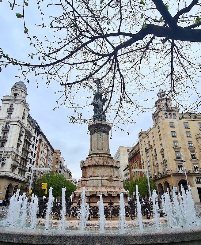 Parking Plaza de España Zaragoza (junto al Pilar) en Zaragoza
