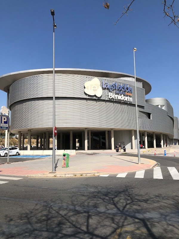 Parking Poniente disuasorio 24h en Benidorm en Benidorm (Alicante)