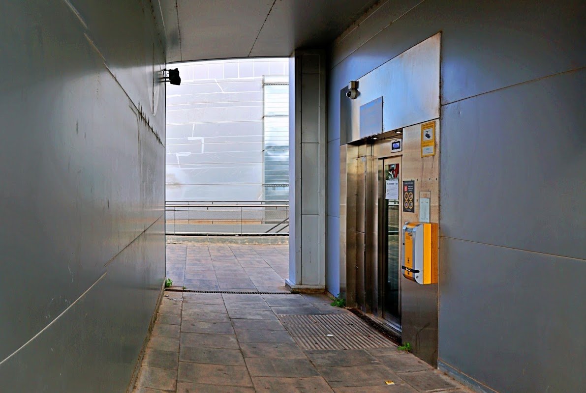 Parking de la Estación de Lleida-Pirineus (Saba, 24 h) en Lleida — foto 3 de 3