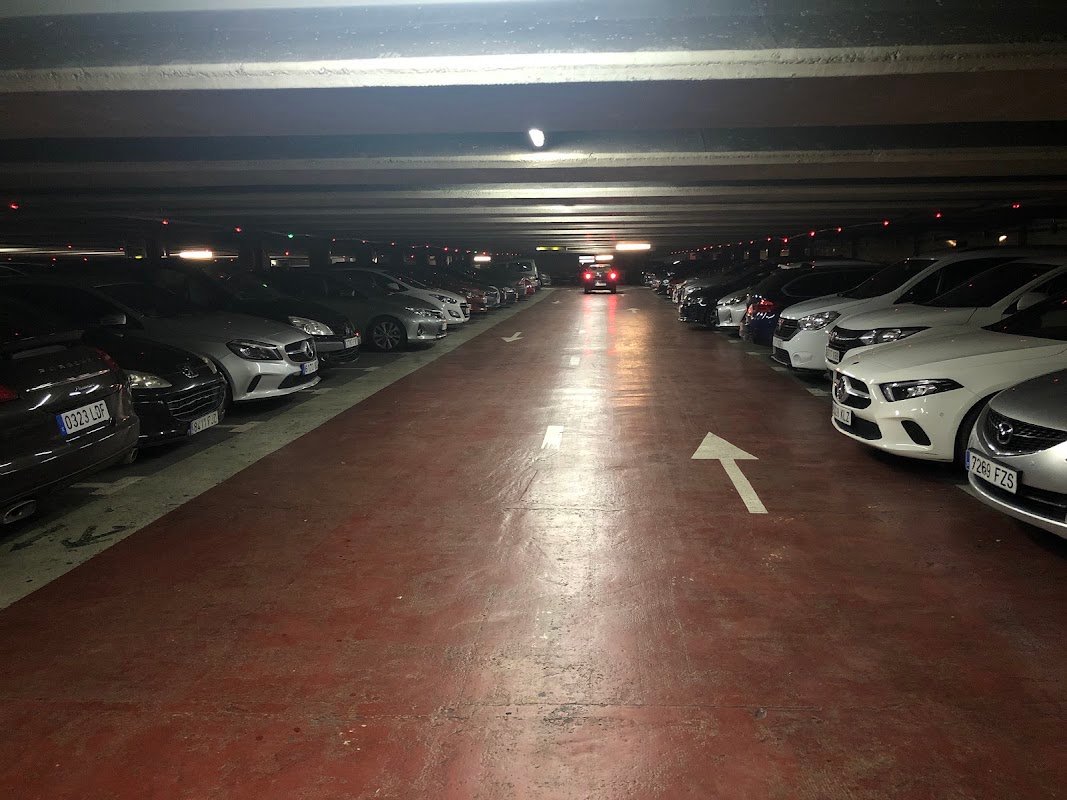 Parking Saba Plaza de la Concordia, Sevilla: 24h en Sevilla — foto 3 de 4