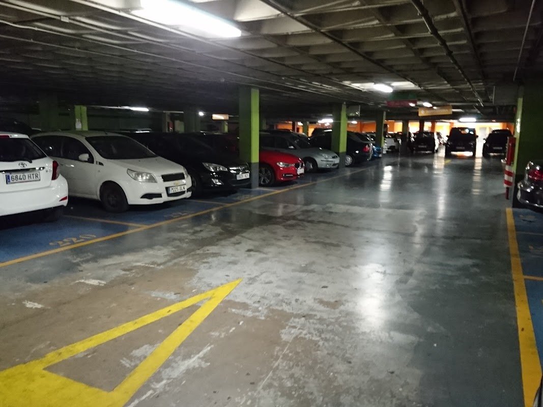 Parking Saba Plaza de Armas, Sevilla: 24 h y cubierto en Sevilla — foto 3 de 4