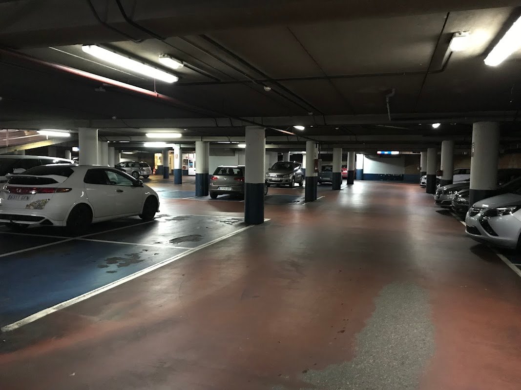 Parking San Agustín, centro de Gijón en Gijón (Asturias) — foto 2 de 3