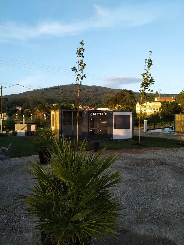 Parking Portosín Camper Park, área con vistas a la ría en Portosín (A Coruña)