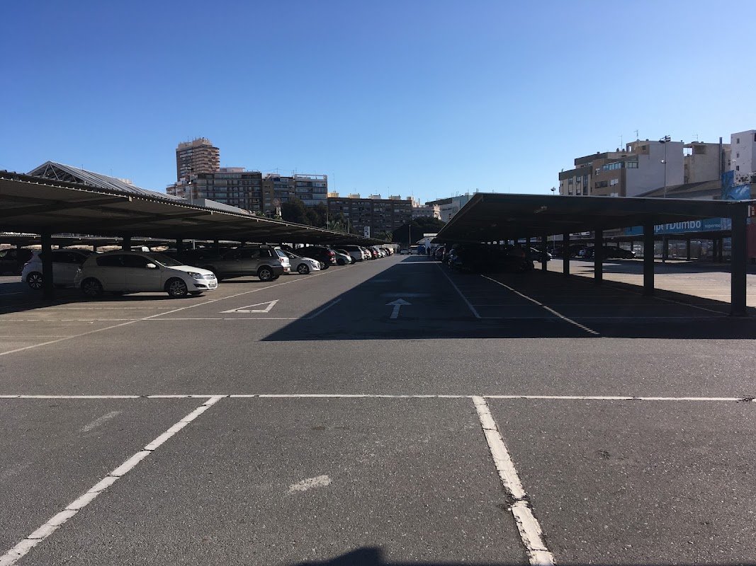 Parking Saba de la estación de tren de Alicante en Alicante — foto 2 de 2