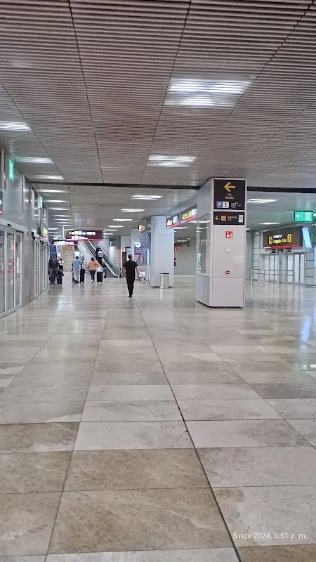Parking Viparking: valet parking en el aeropuerto de Madrid (T2 Barajas) en Madrid — foto 4 de 4