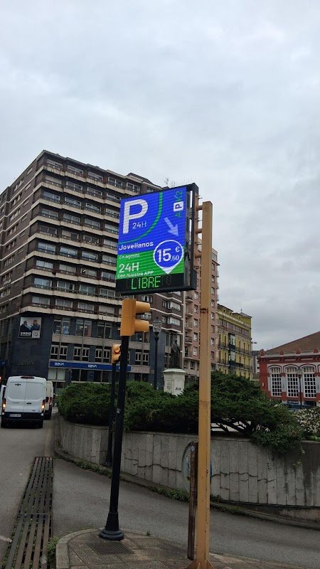 Parking APK2 Plaza seis de agosto - Jovellanos — foto 1 de 4
