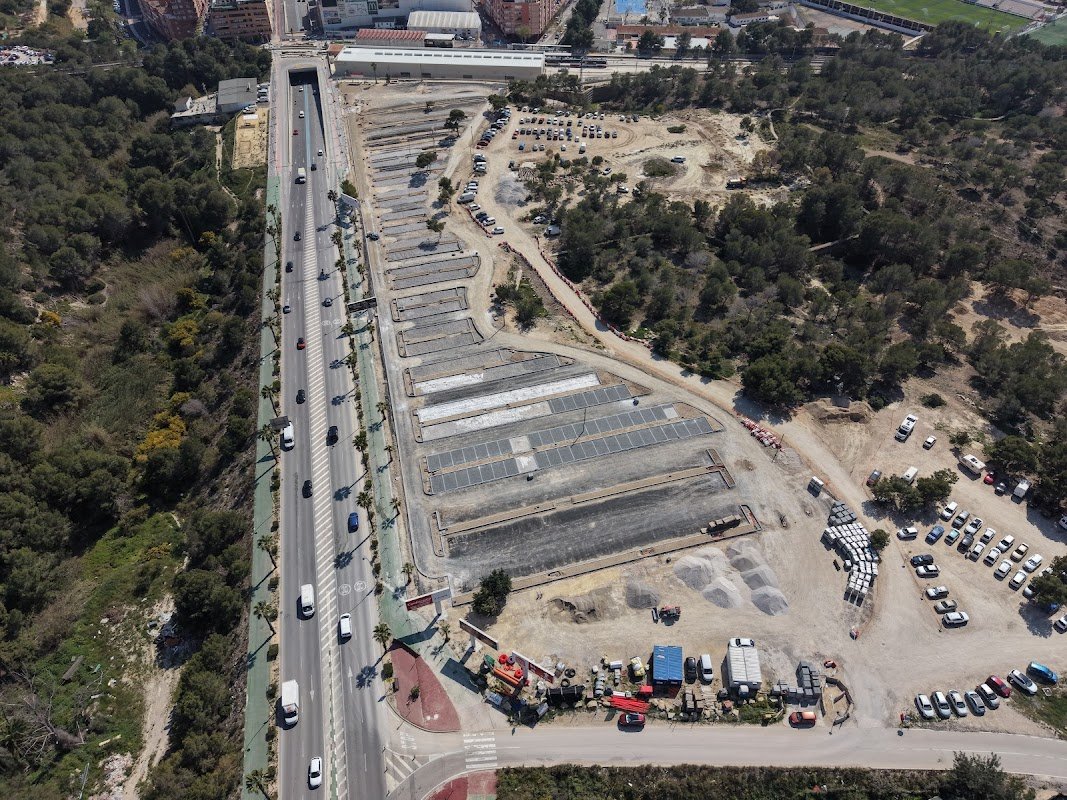 Aparcamiento disuasorio Avenida Beniardá - TRAM — foto 1 de 4