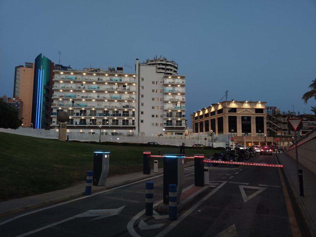 Parking — Parkhaus Benidorm — foto 1 de 4