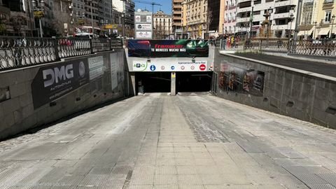 Parking APK2 Puerta Real — foto 1 de 4