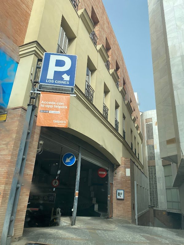 Parking Los Cisnes-Calle Larga — foto 1 de 4
