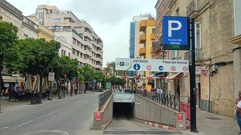 Parking APK2 Plaza del Arenal — foto 1 de 4