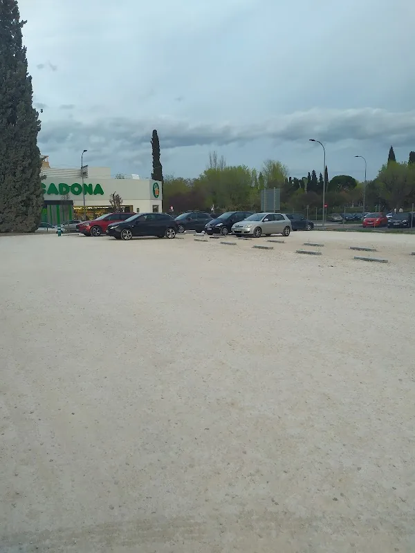 Parking gratuito en Alcalá de Henares en Alcalá de Henares (Madrid) — foto 1 de 4