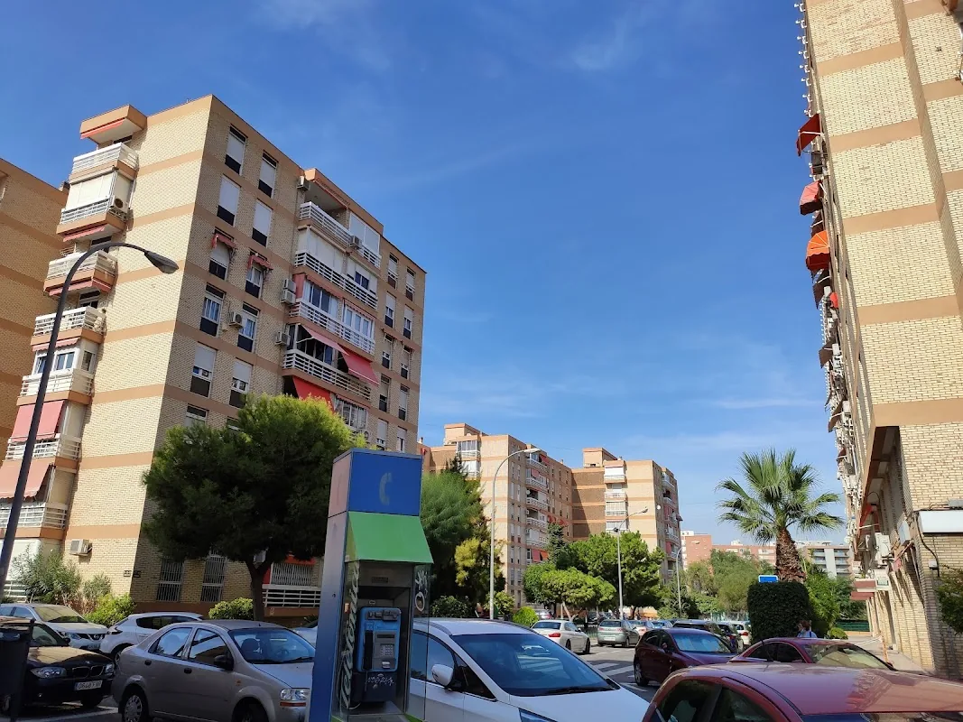 Parking gratuito en Alicante en Alicante — foto 1 de 4